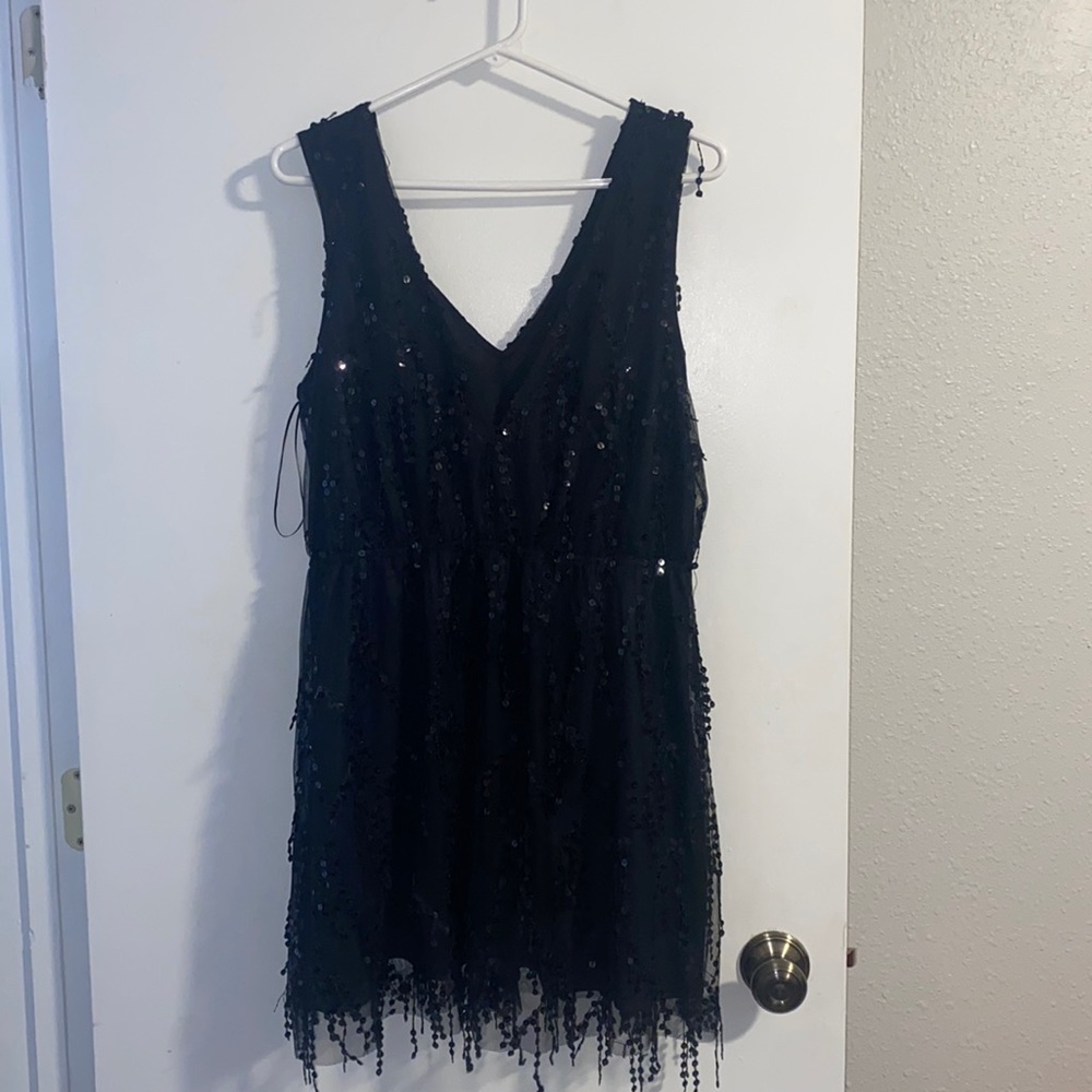 Black sequins dress